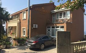 Apartments Knezevic